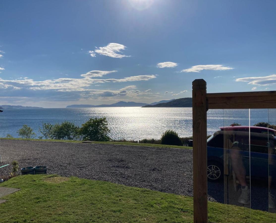 Craigneuk Near Oban, Stunning Home With Sea Views Екстериор снимка