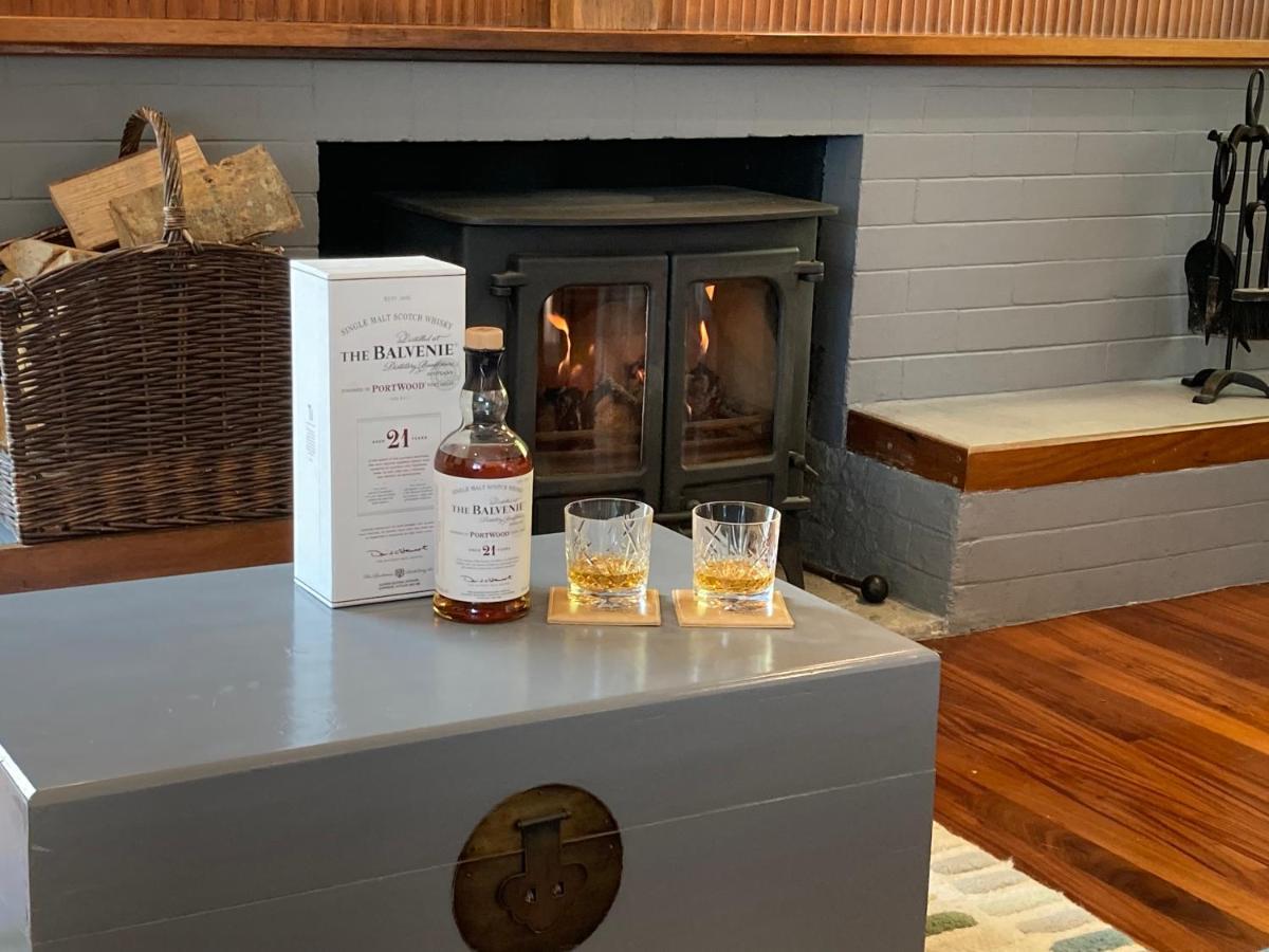 Craigneuk Near Oban, Stunning Home With Sea Views Екстериор снимка