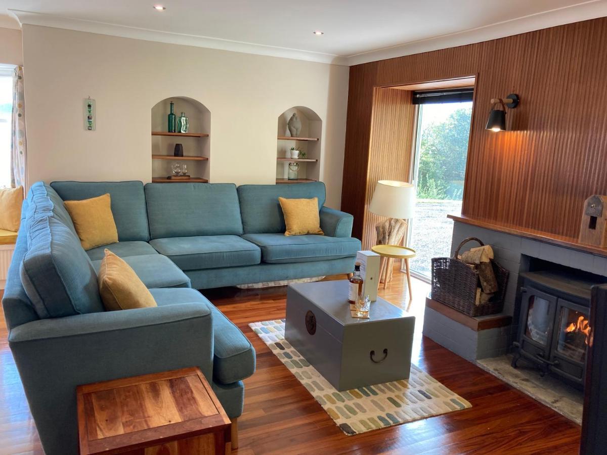 Craigneuk Near Oban, Stunning Home With Sea Views Екстериор снимка